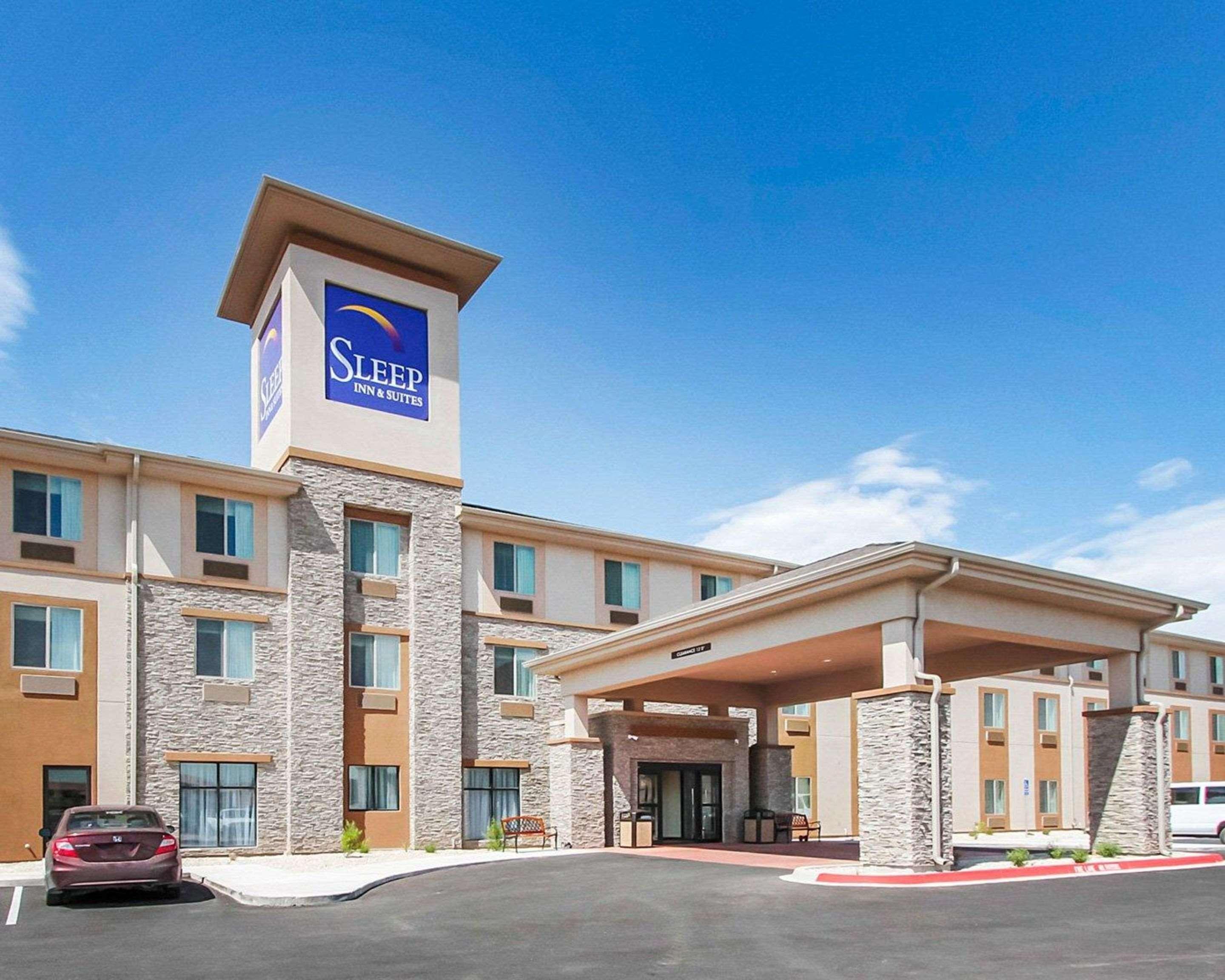 Sleep Inn & Suites Carlsbad Caverns Area Bagian luar foto