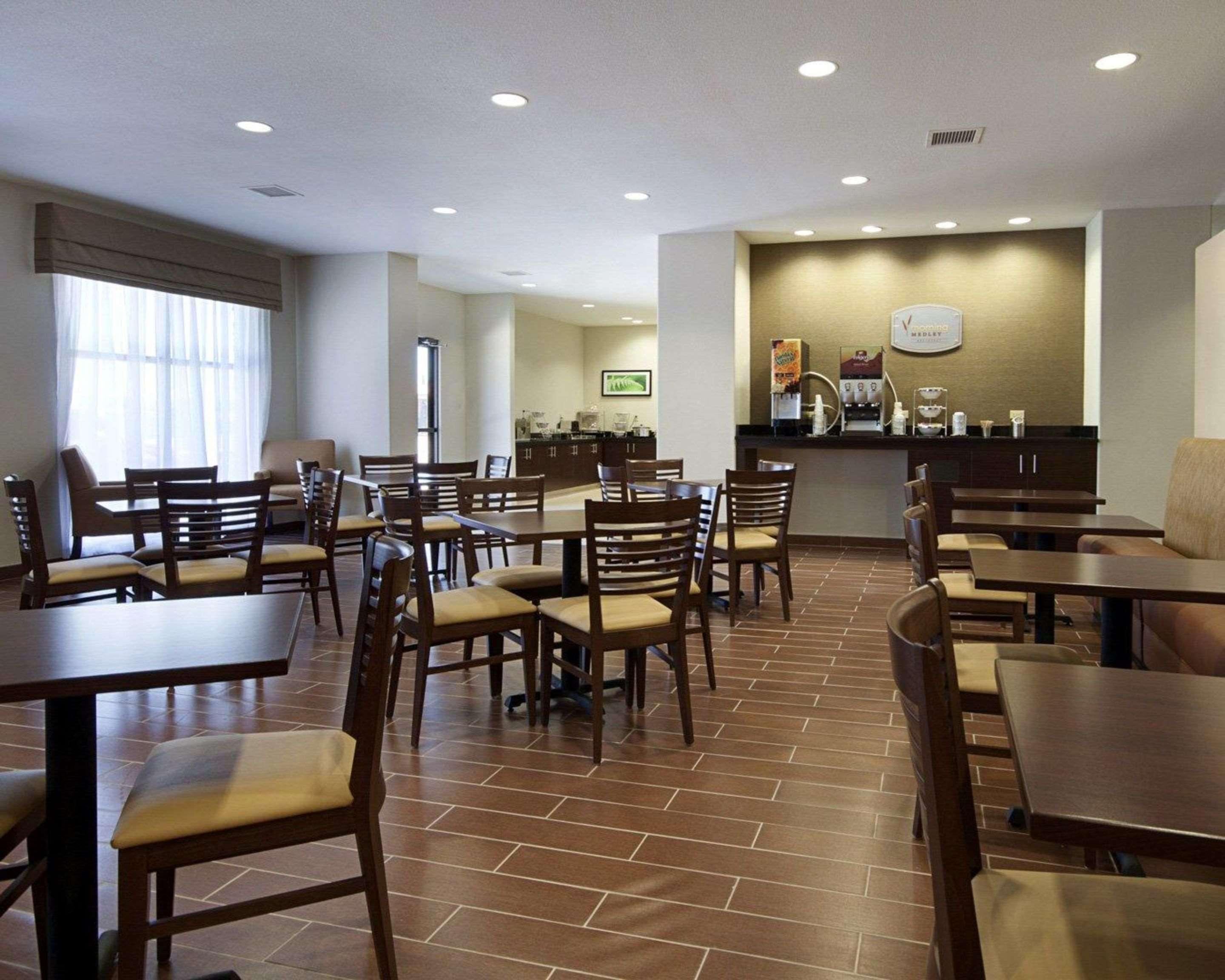 Sleep Inn & Suites Carlsbad Caverns Area Bagian luar foto