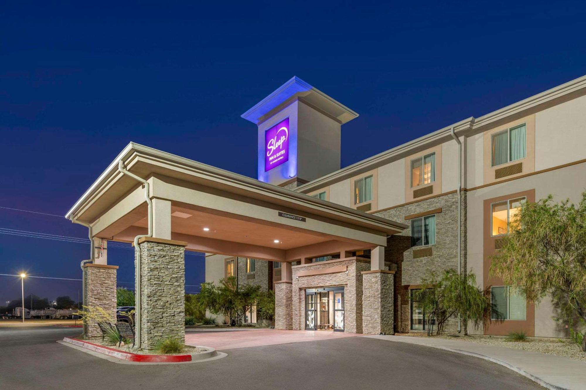Sleep Inn & Suites Carlsbad Caverns Area Bagian luar foto